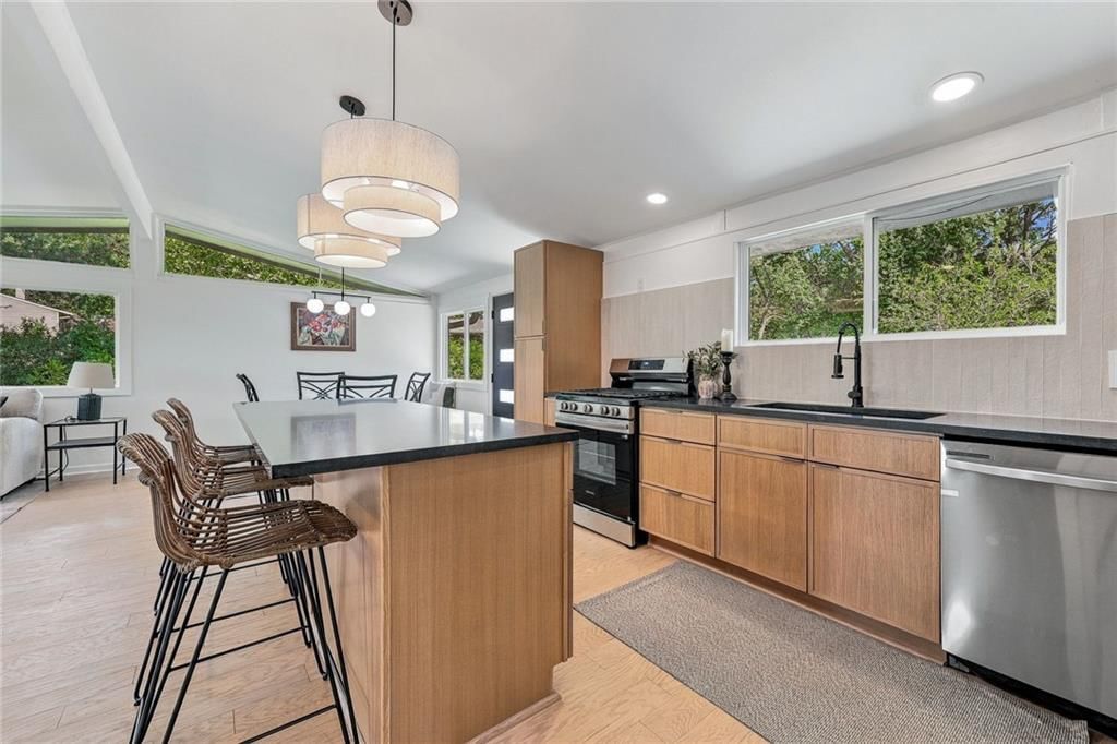 7725 Lamar Avenue — photo 9
