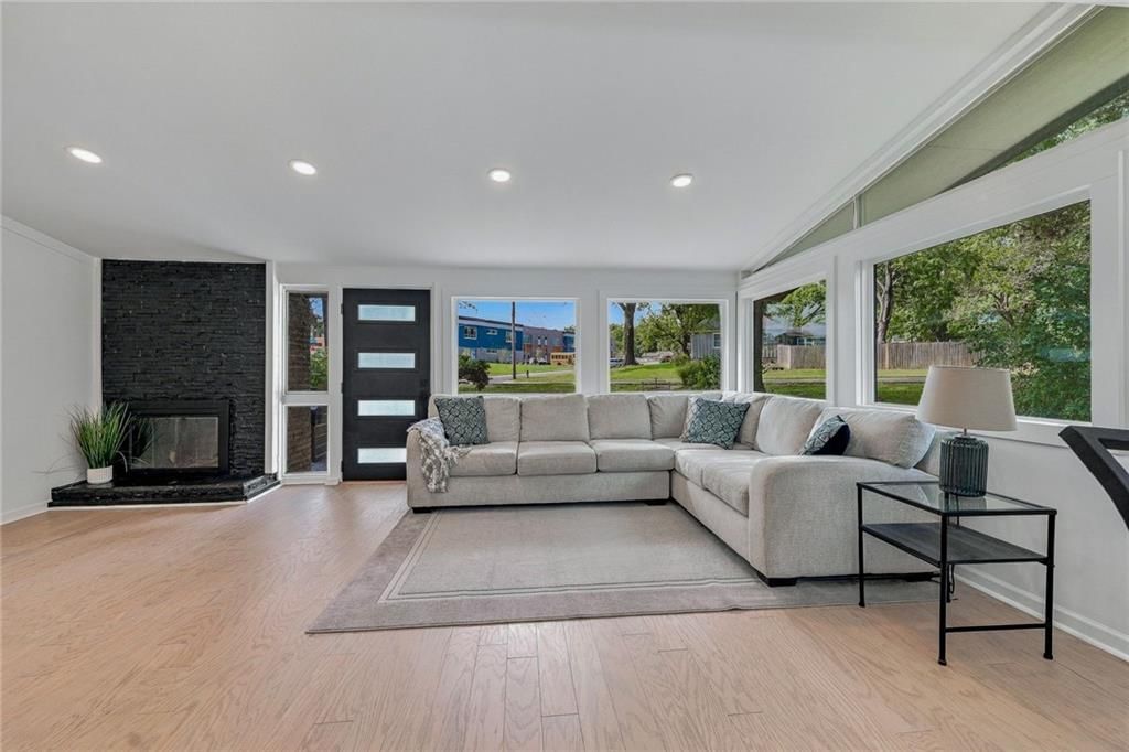 7725 Lamar Avenue — photo 16