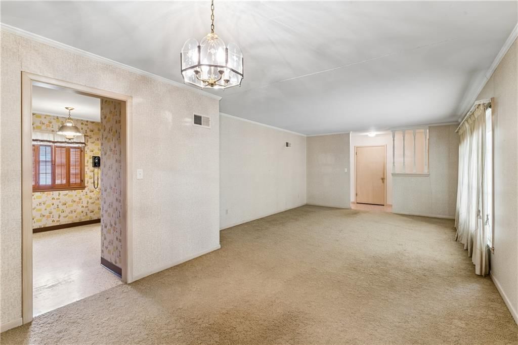 6441 Woodson Drive — photo 11