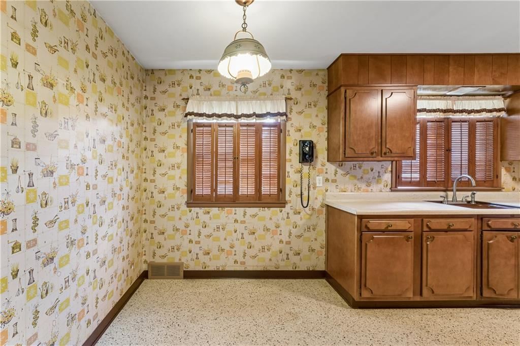 6441 Woodson Drive — photo 27
