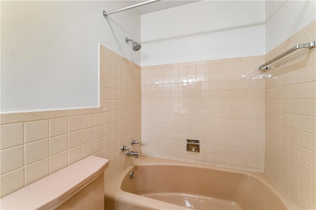 6441 Woodson Drive — photo 36