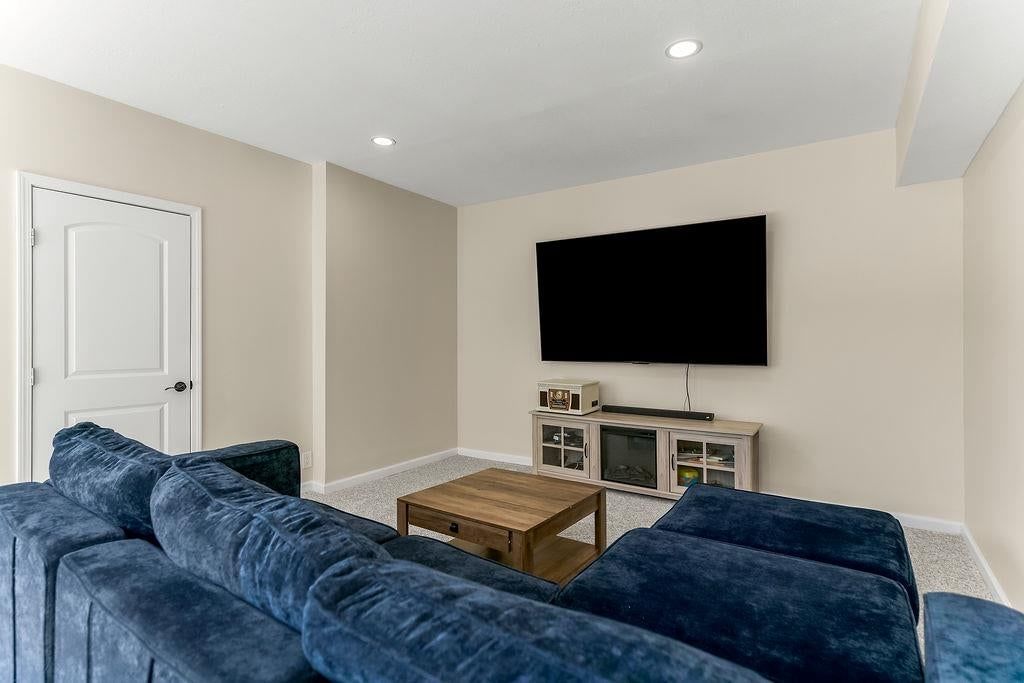 10411 N Euclid Avenue — photo 27