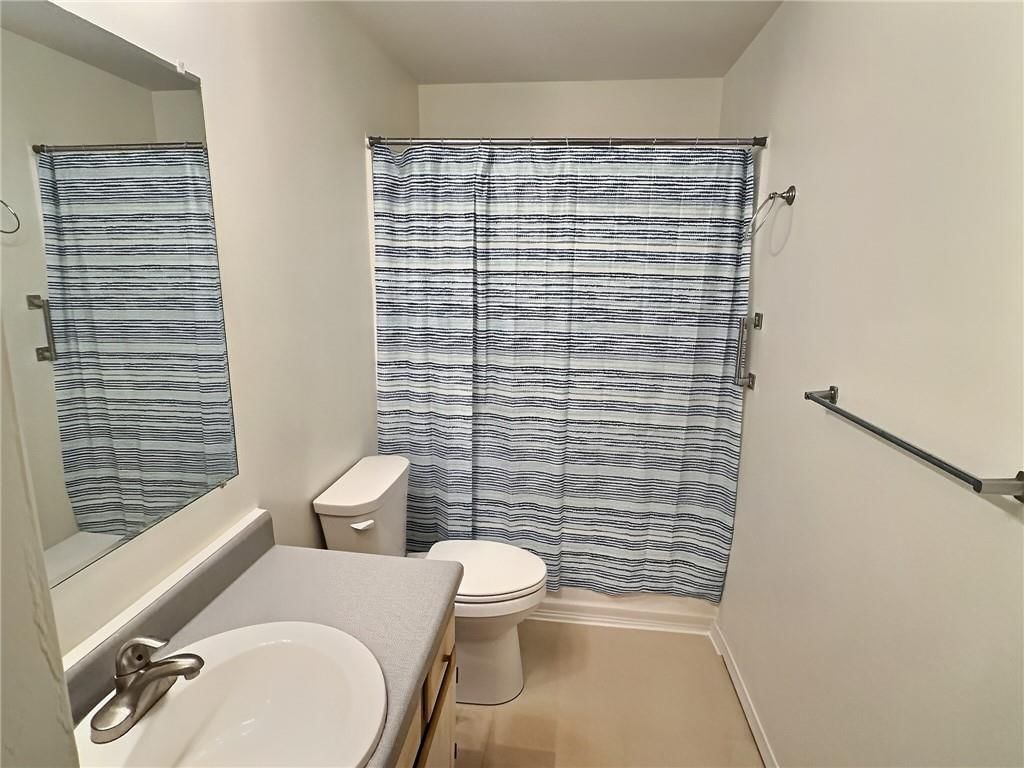 301 E 17th Street — photo 16