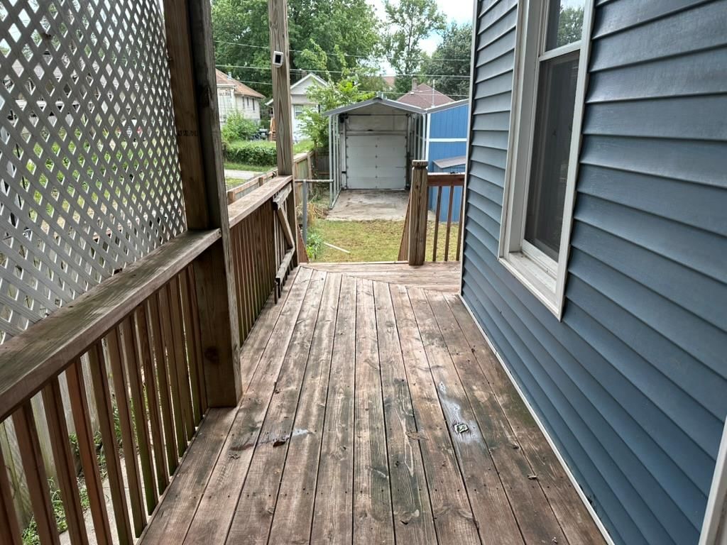 Photo 33 of 35 - 2807 7th Street E, Kansas City, MO 64124