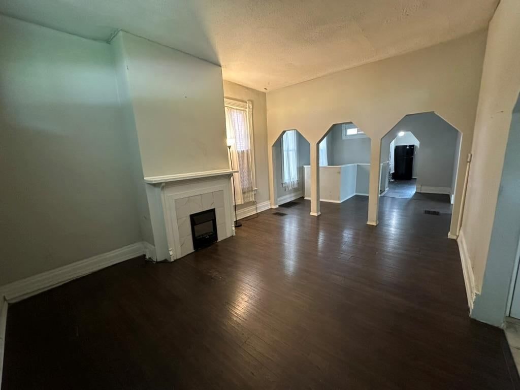 2807 7th Street E, Kansas City, MO: listing photo 3