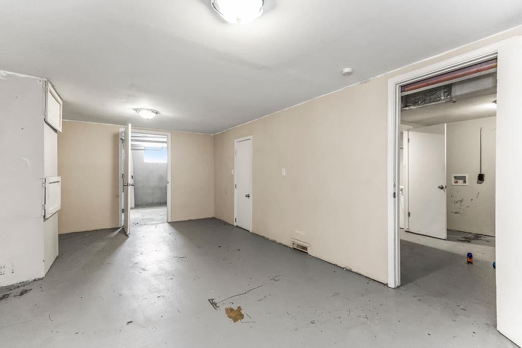 Photo 15 of 20, 116 N Peck Drive, Independence, MO 64056