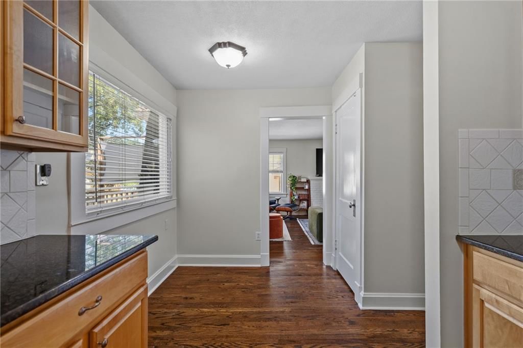 620 W 60TH Terrace — photo 13