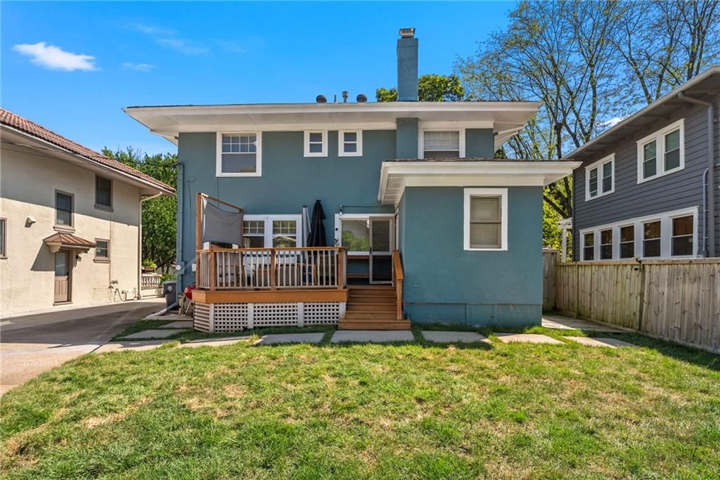 620 W 60TH Terrace — photo 32