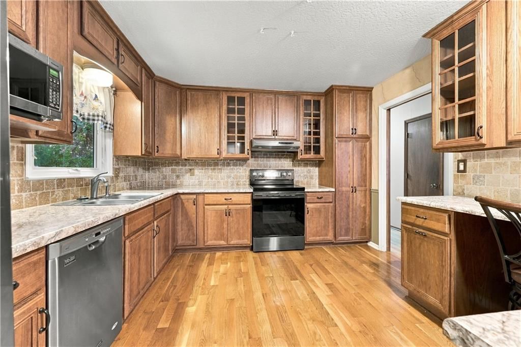 16312 S 38th Street — photo 5