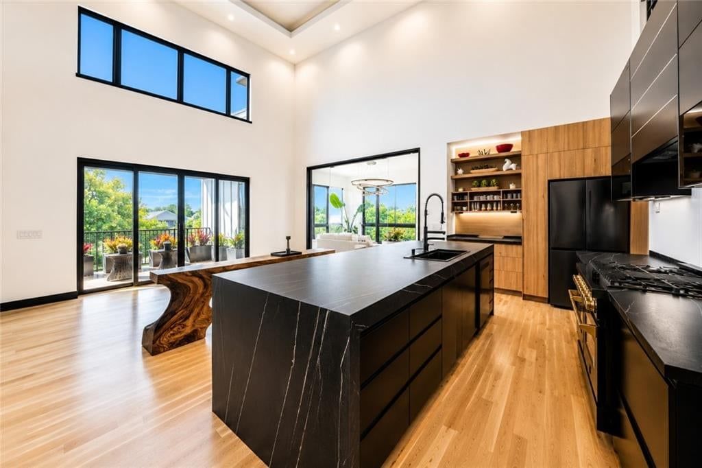 8826 McCoy Street — photo 11