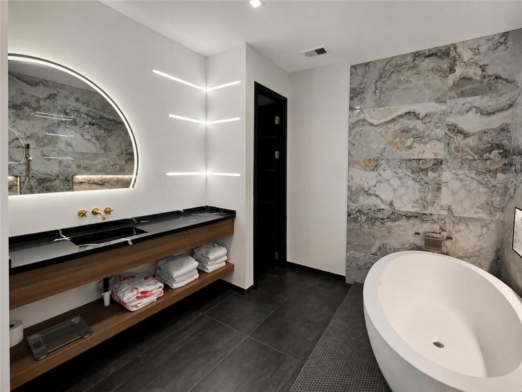 8826 McCoy Street — photo 47