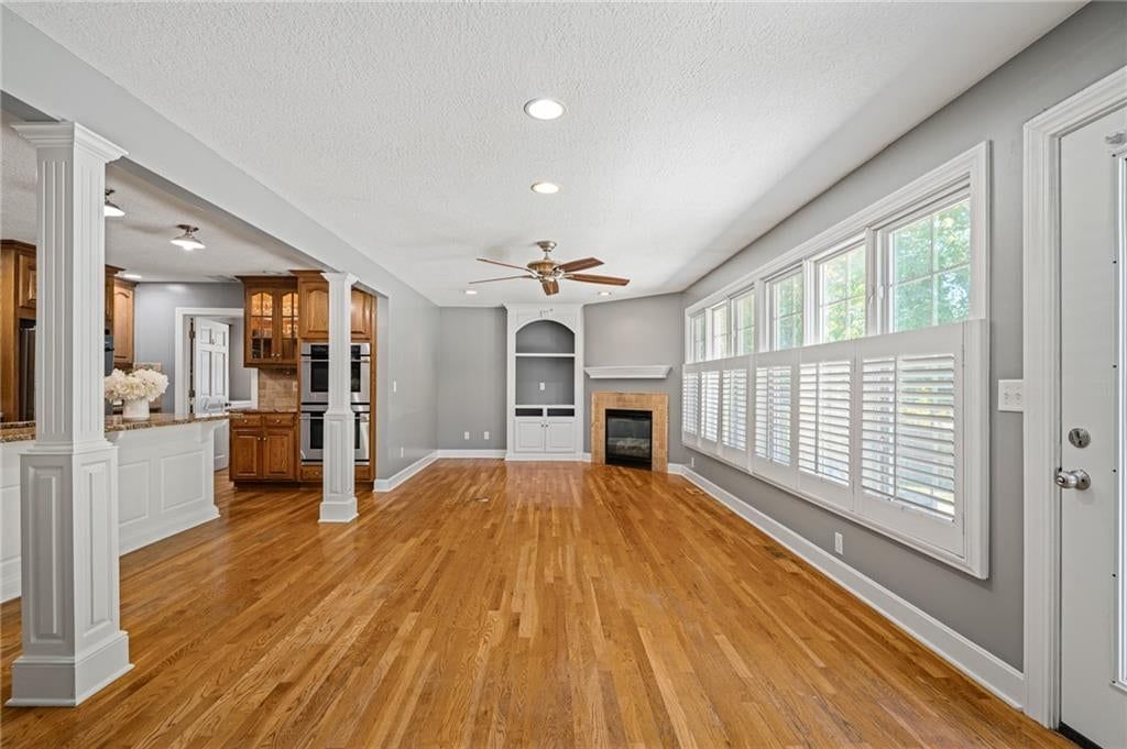 8408 W 115th Street — photo 9