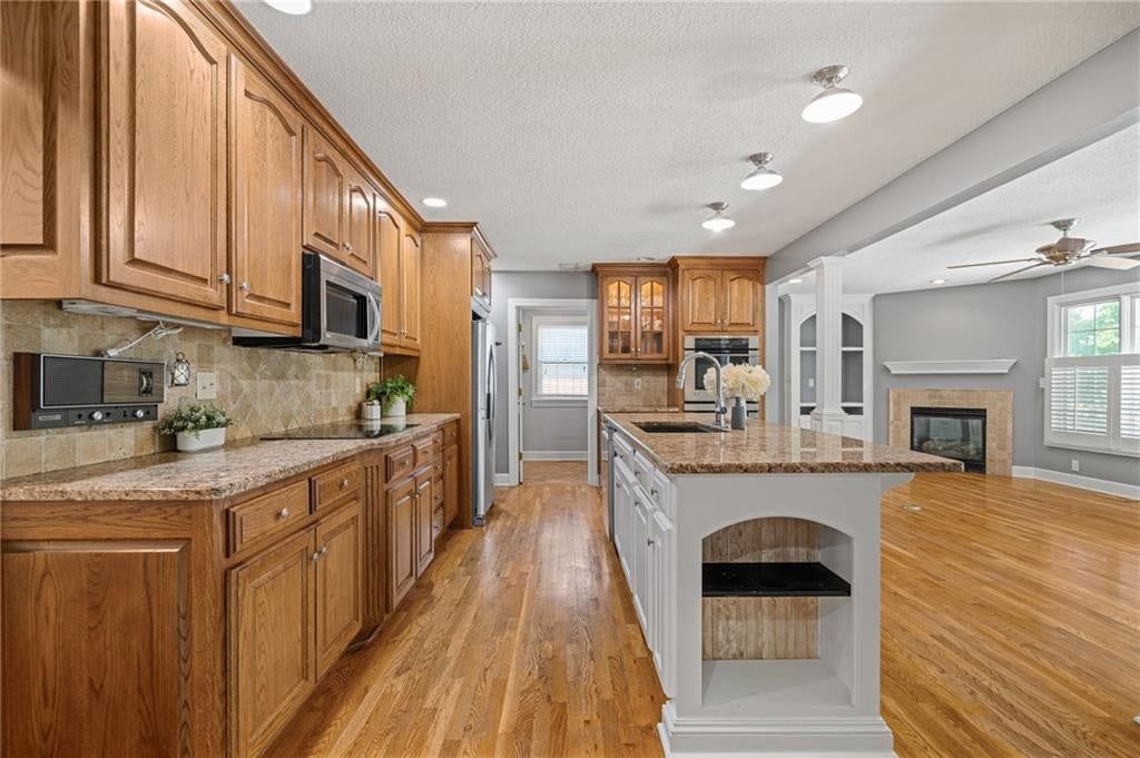 8408 W 115th Street — photo 14