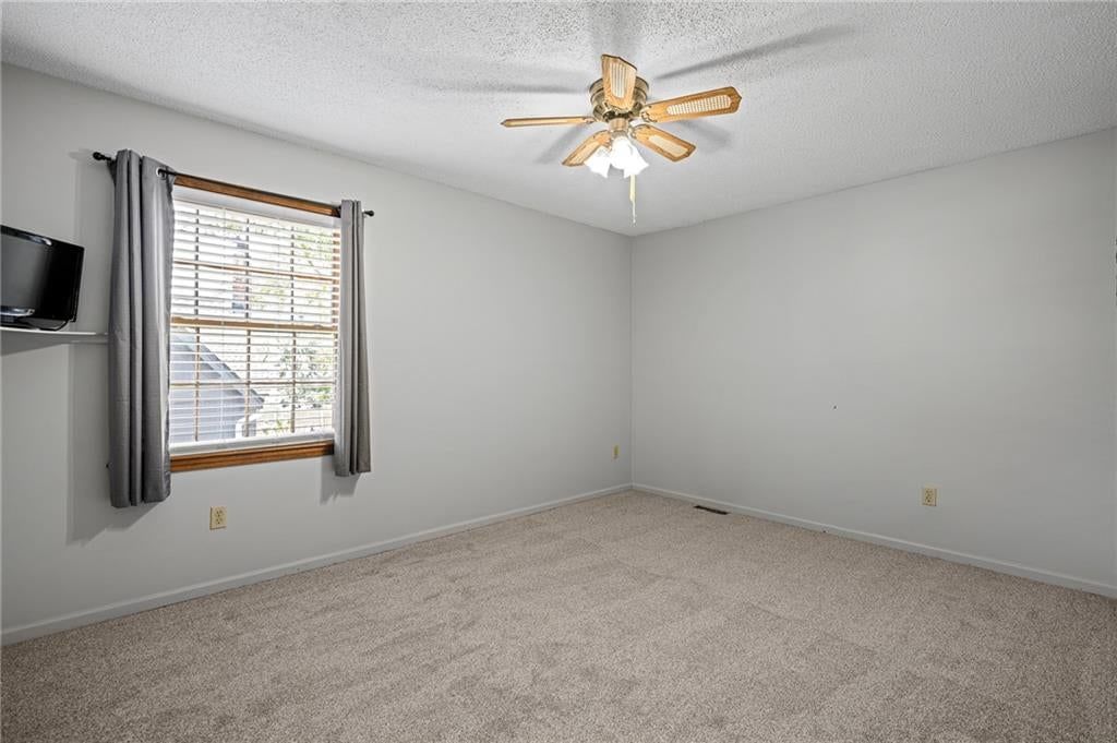 8408 W 115th Street — photo 26