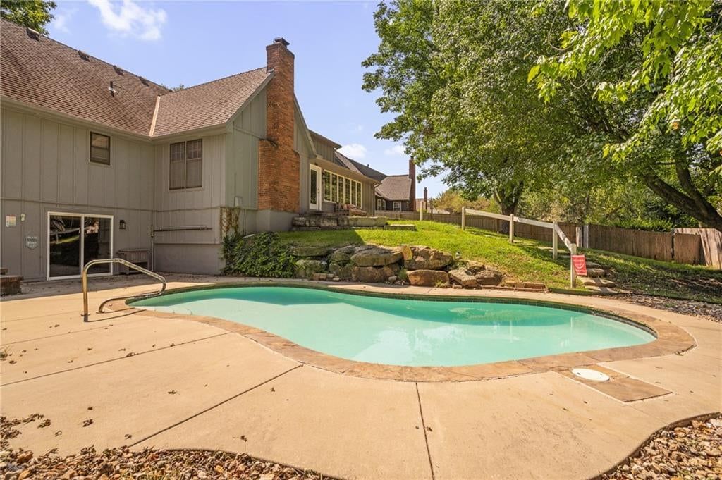 8408 W 115th Street — photo 33