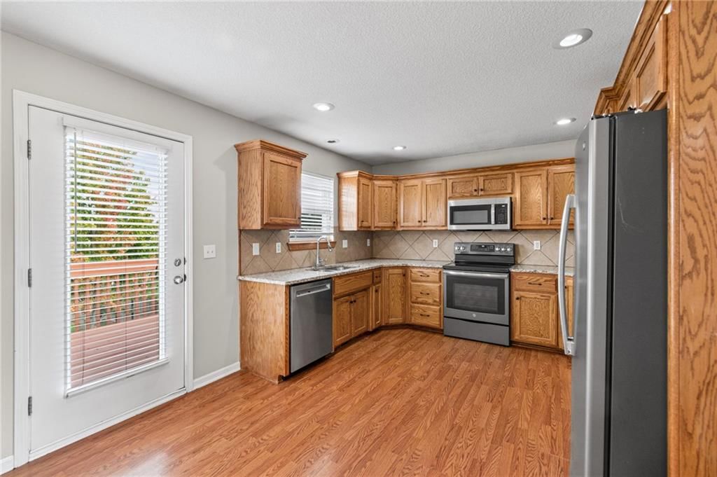 1505 Clear Creek Drive — photo 8