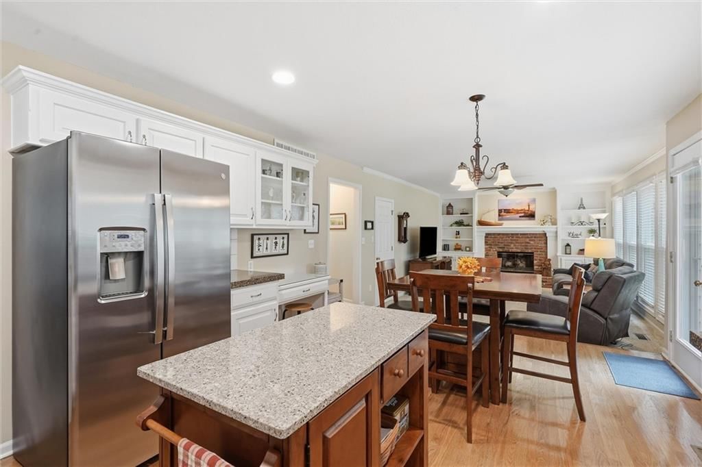 Photo 13 of 49 - 12265 S Mullen Road, Olathe, KS 66062