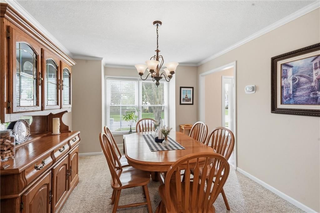 Photo 15 of 49 - 12265 S Mullen Road, Olathe, KS 66062