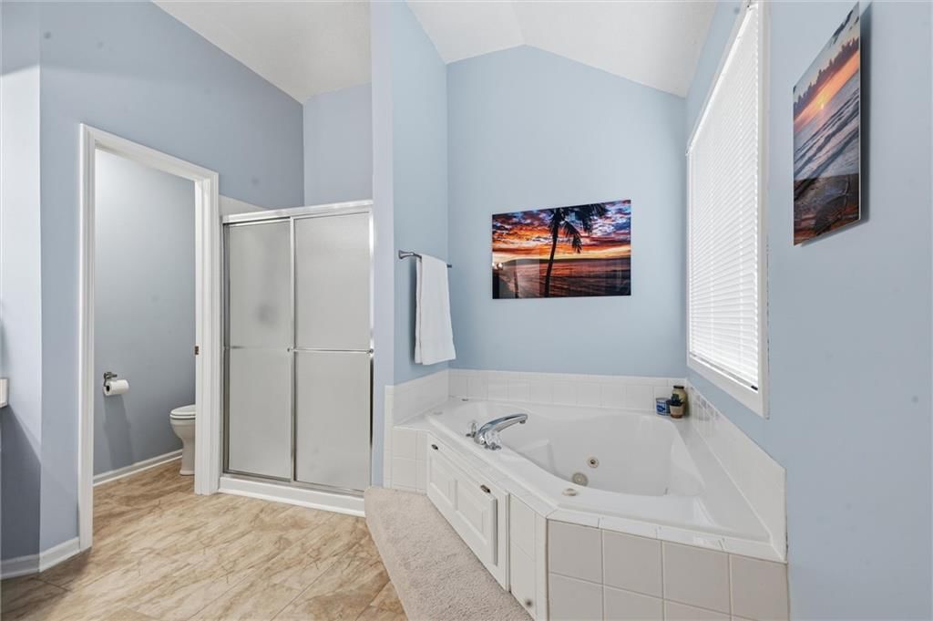 Photo 20 of 49 - 12265 S Mullen Road, Olathe, KS 66062