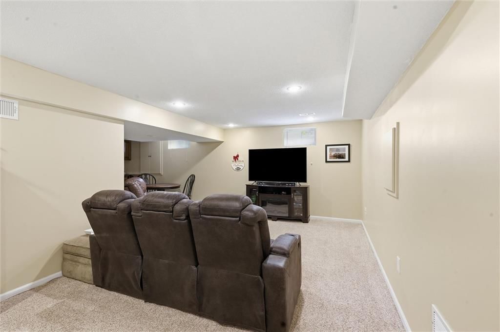 Photo 29 of 49 - 12265 S Mullen Road, Olathe, KS 66062