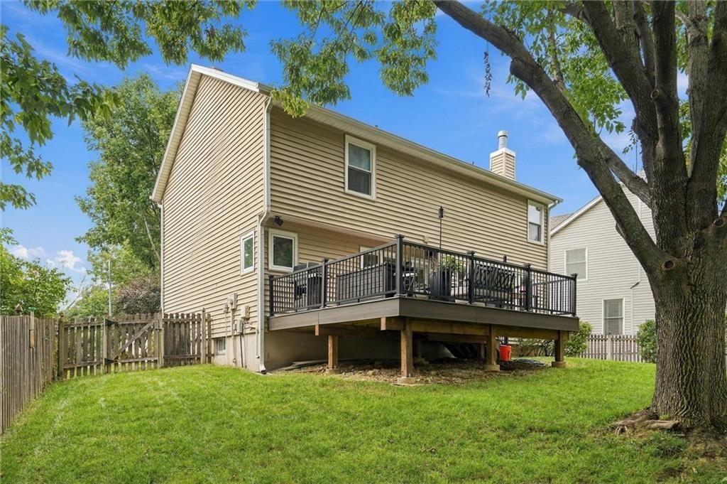 Photo 39 of 49 - 12265 S Mullen Road, Olathe, KS 66062