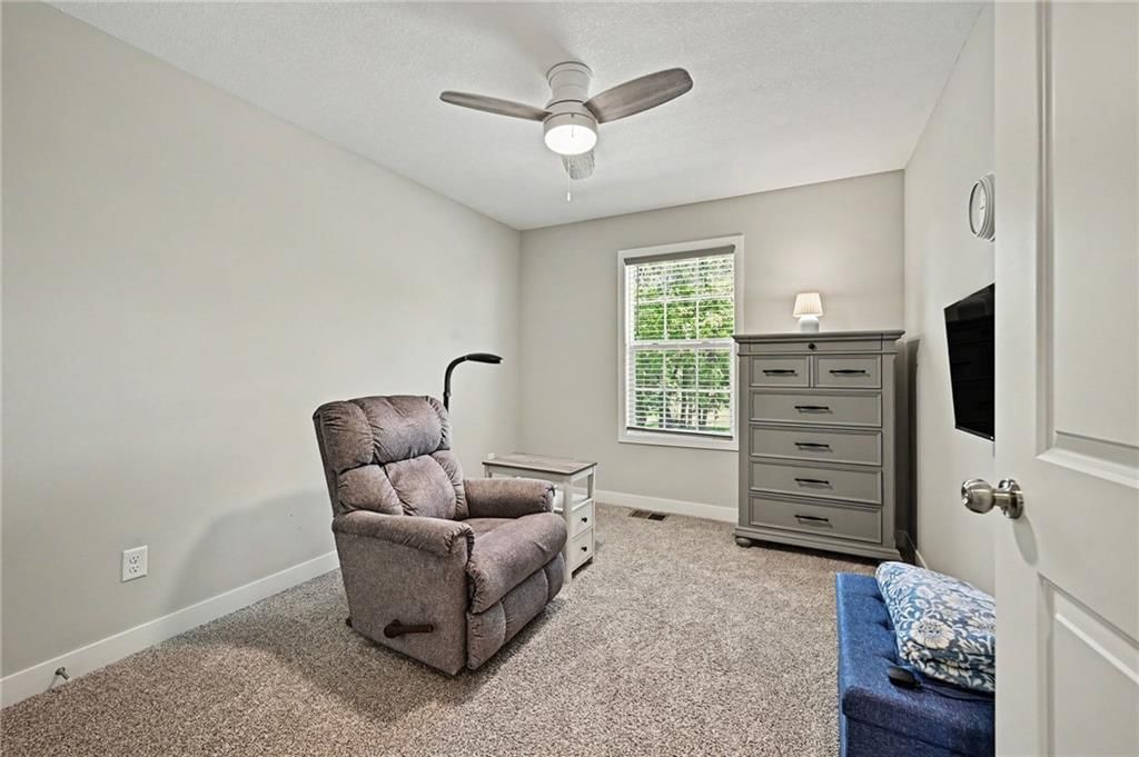 1301 W Concord Drive — photo 17