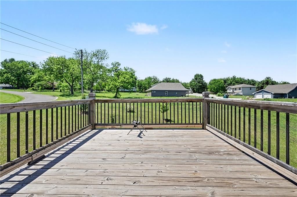 1301 W Concord Drive — photo 23