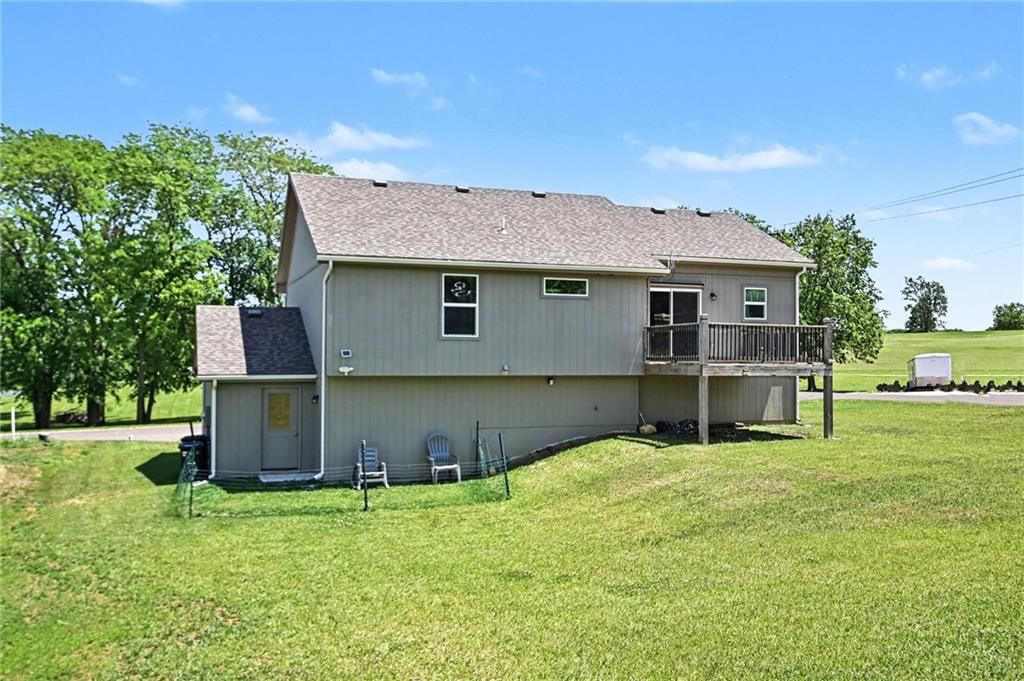 1301 W Concord Drive — photo 24