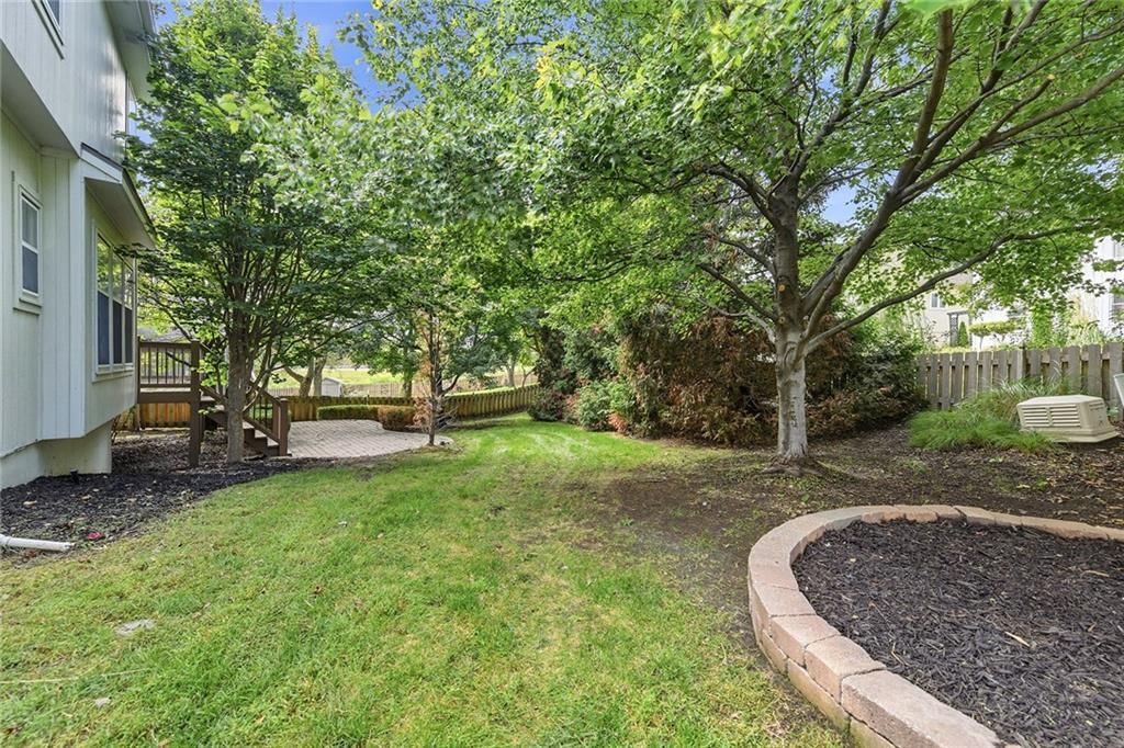 16522 W 81st Street — photo 53