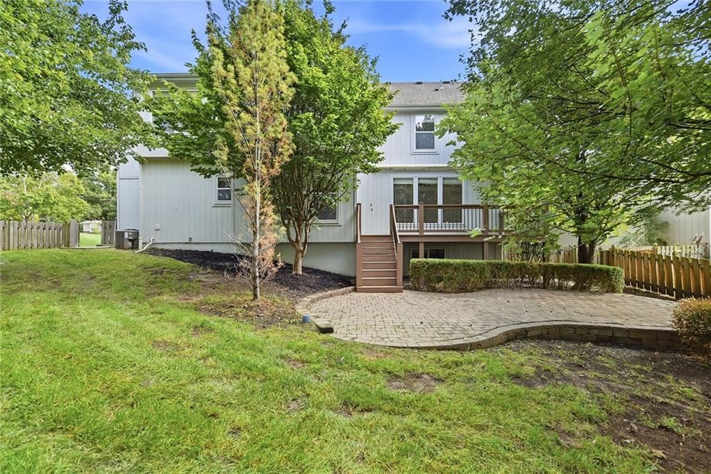 16522 W 81st Street — photo 55
