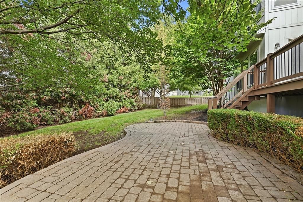 16522 W 81st Street — photo 56