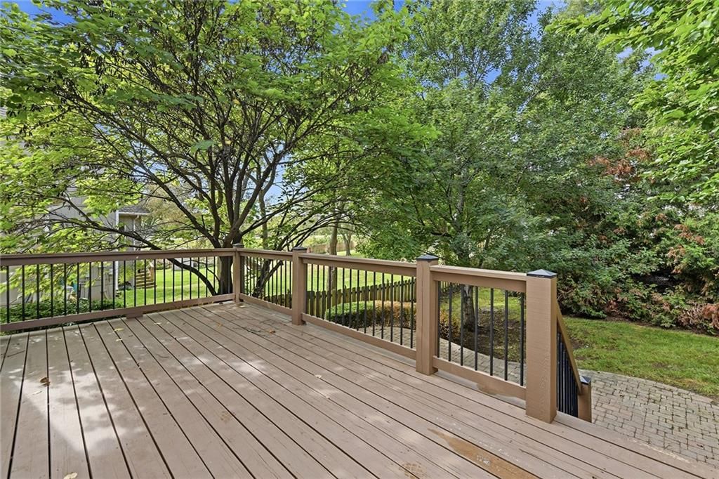 16522 W 81st Street — photo 57