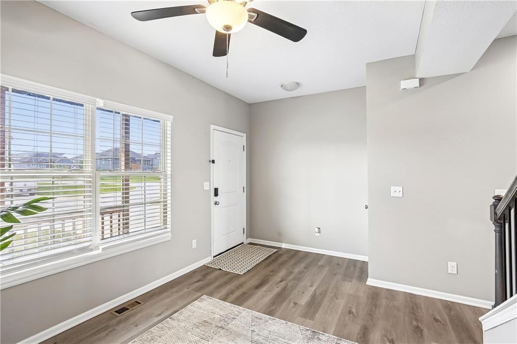 1110 NW Hilltop Lane — photo 15