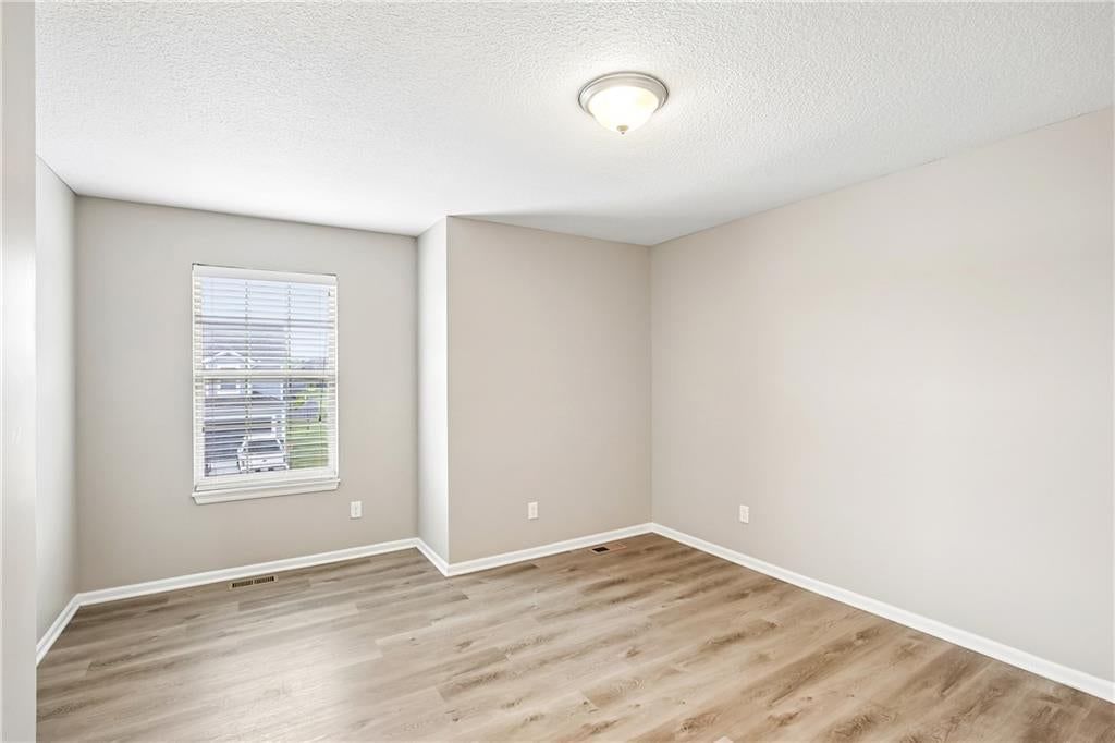 1110 NW Hilltop Lane — photo 21