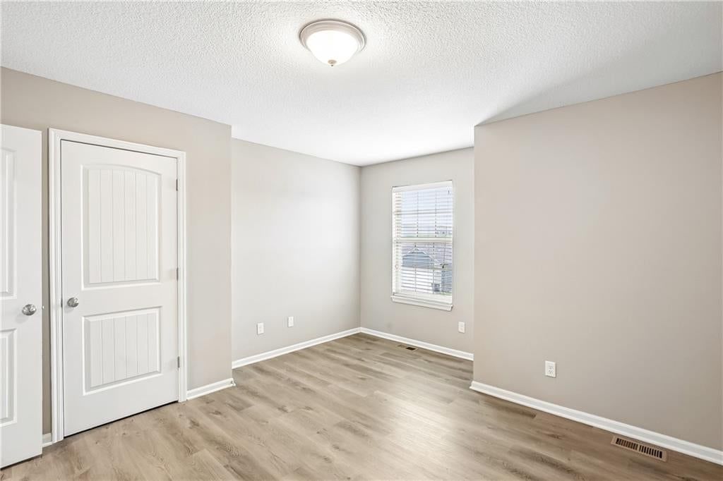 1110 NW Hilltop Lane — photo 22