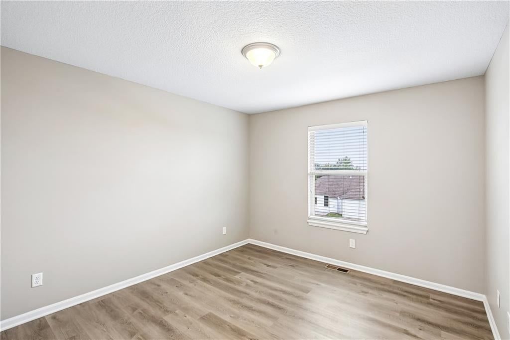 1110 NW Hilltop Lane — photo 25