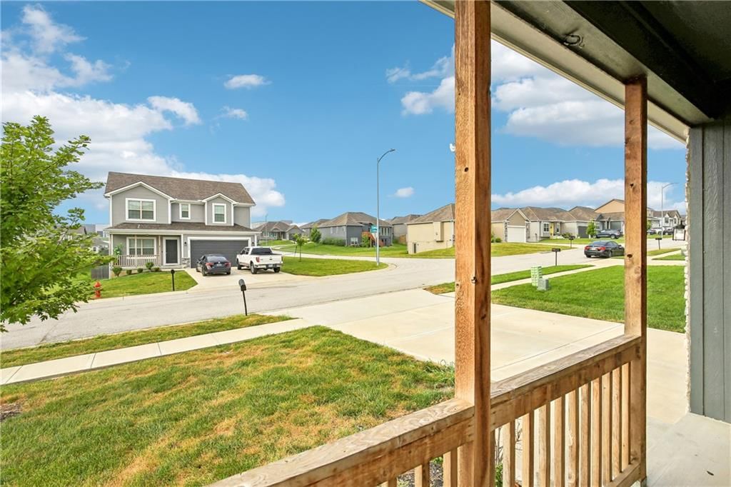 1110 NW Hilltop Lane — photo 36