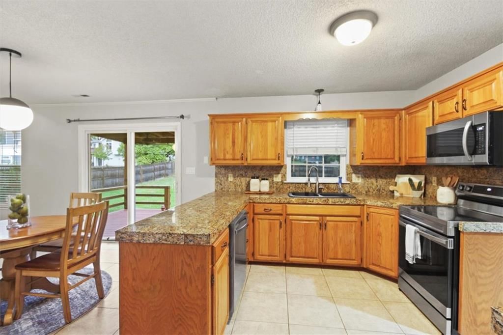 4301 NW Cortland Drive — photo 14