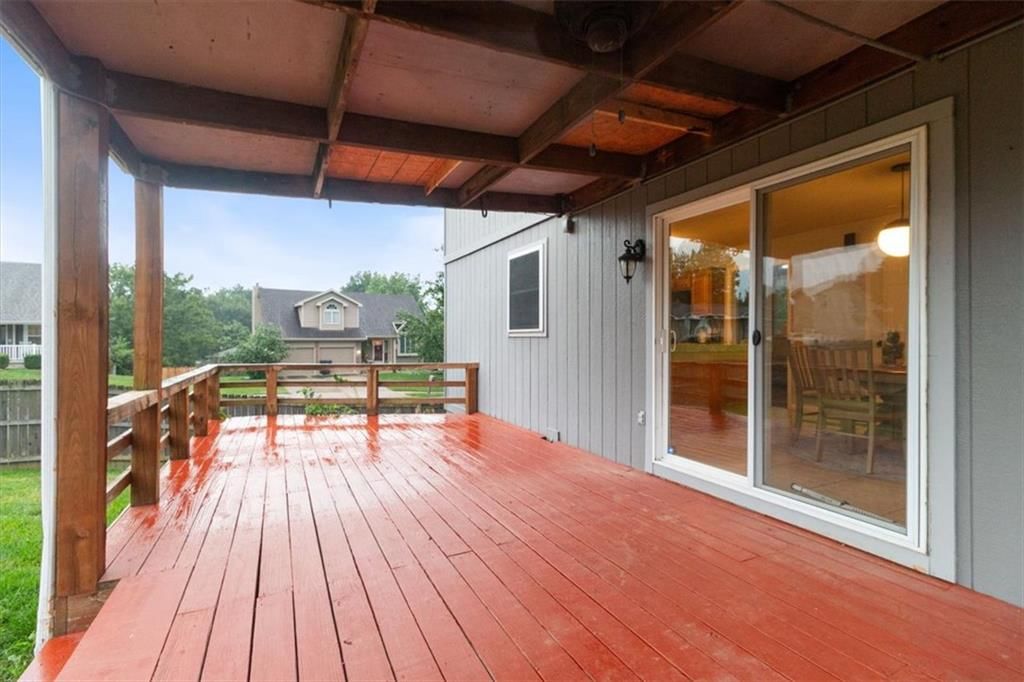 4301 NW Cortland Drive — photo 32