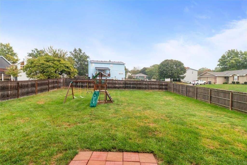4301 NW Cortland Drive — photo 37