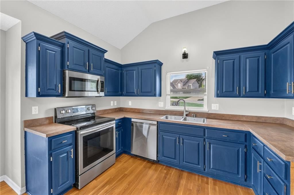 13123 Delaware Court — photo 8