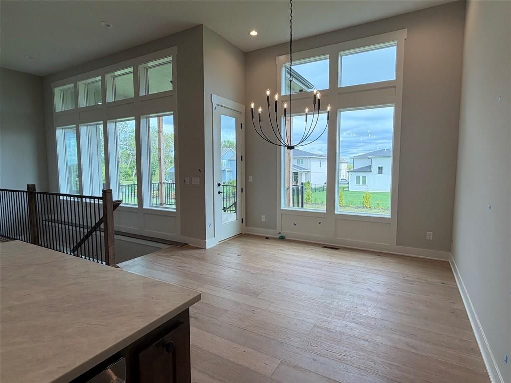 Photo 14 of 37 - 18461 Pawnee Lane, Overland Park, KS 66085