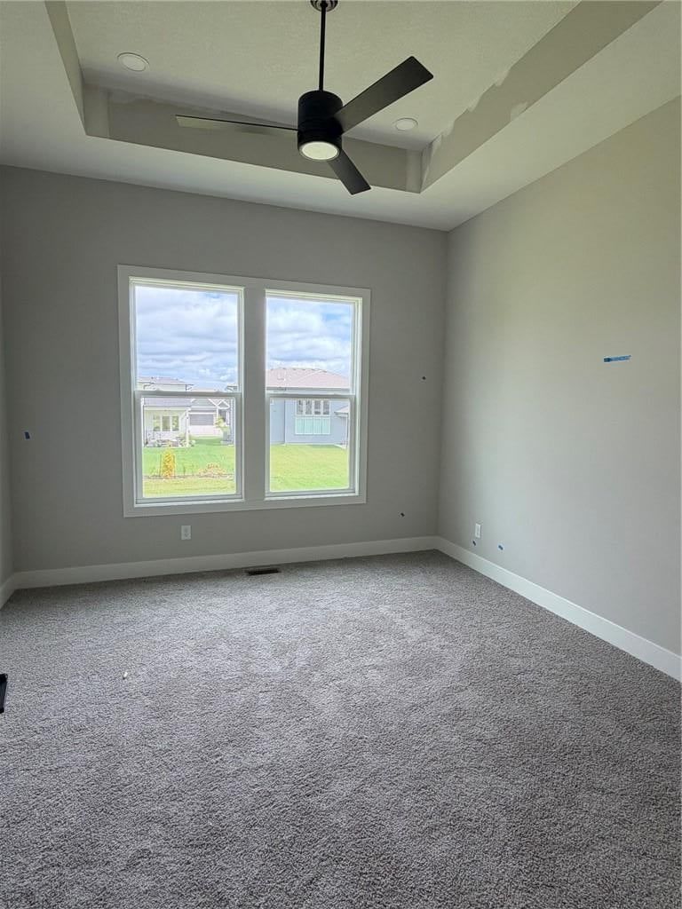 Photo 21 of 37 - 18461 Pawnee Lane, Overland Park, KS 66085