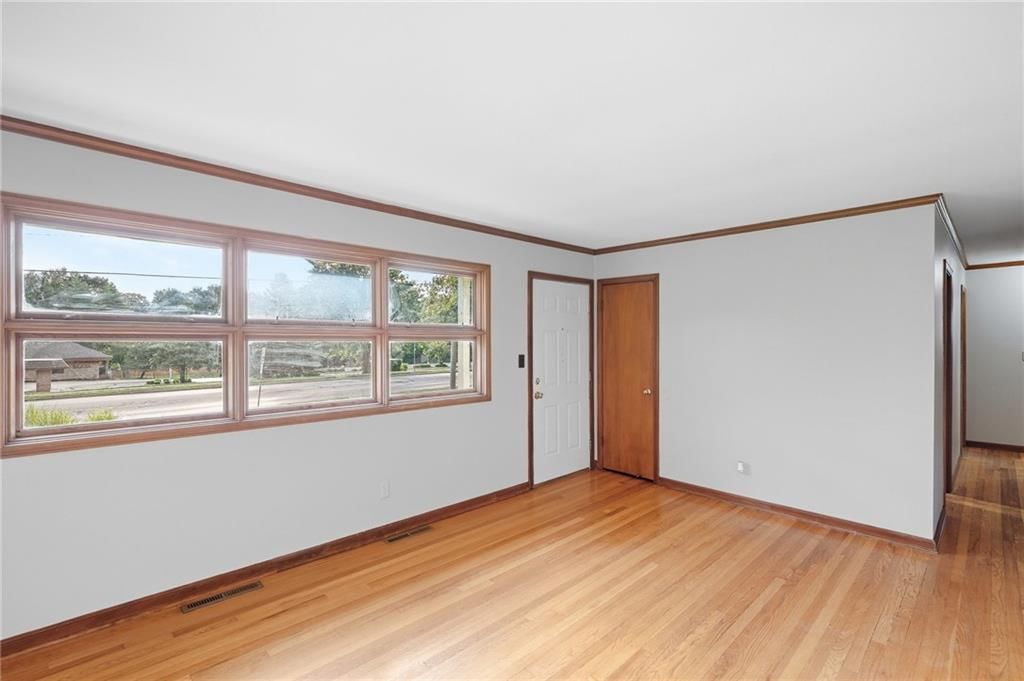 6324 Nall Avenue — photo 4