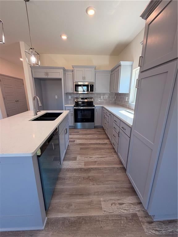 1313 NE Redwood Court — photo 8