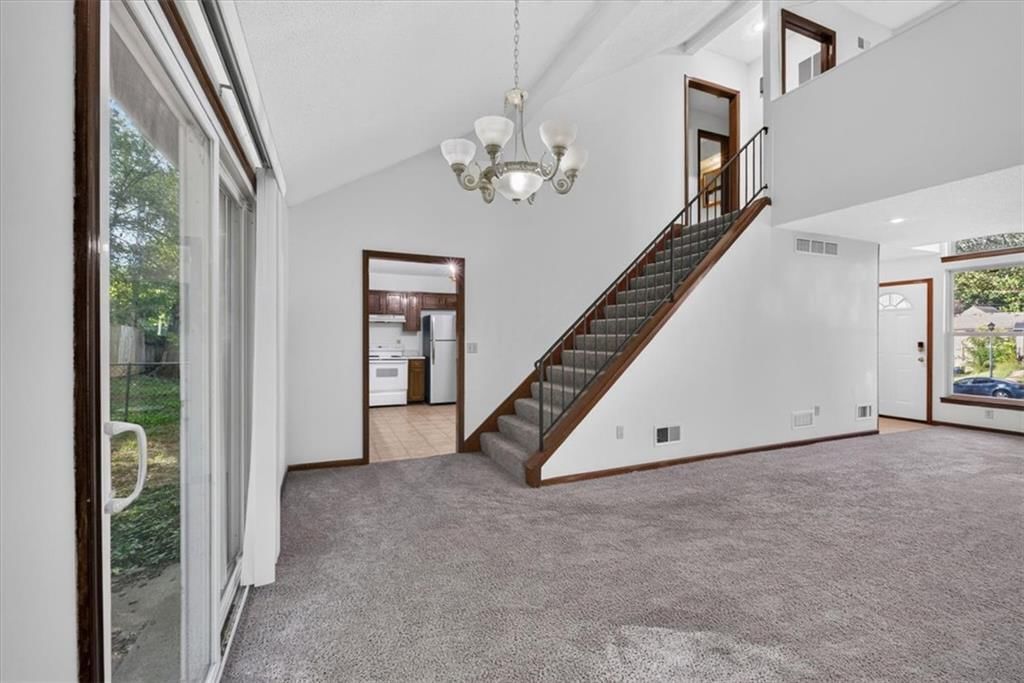 7606 W 86th Street — photo 9