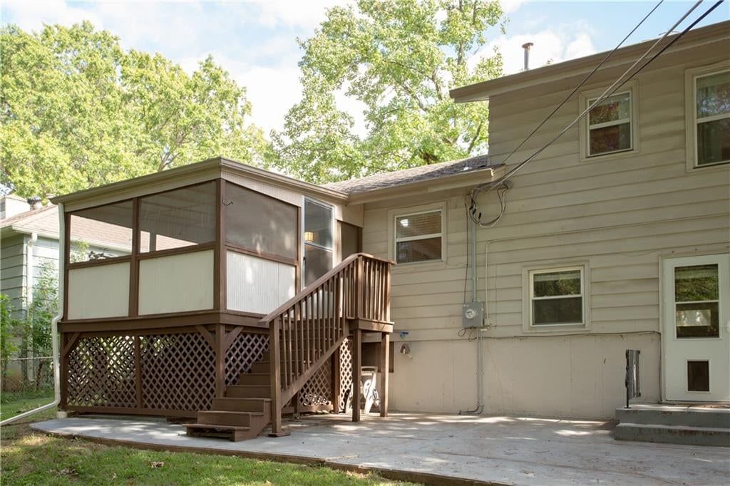 8808 W 89th Street — photo 32