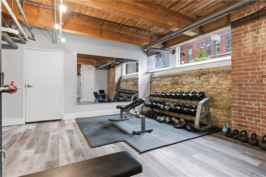308 W 8th Street — photo 21