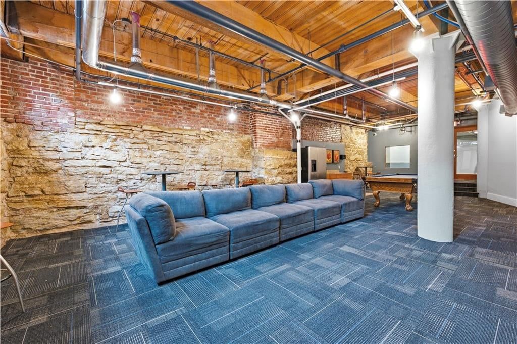308 W 8th Street — photo 34