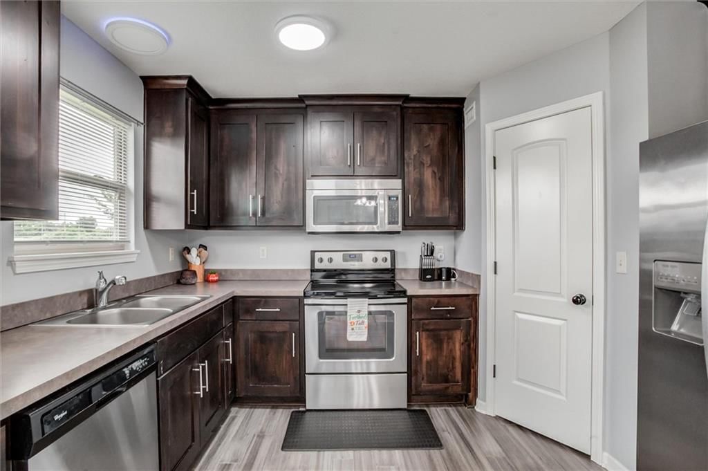 1605 Bay Avenue — photo 10